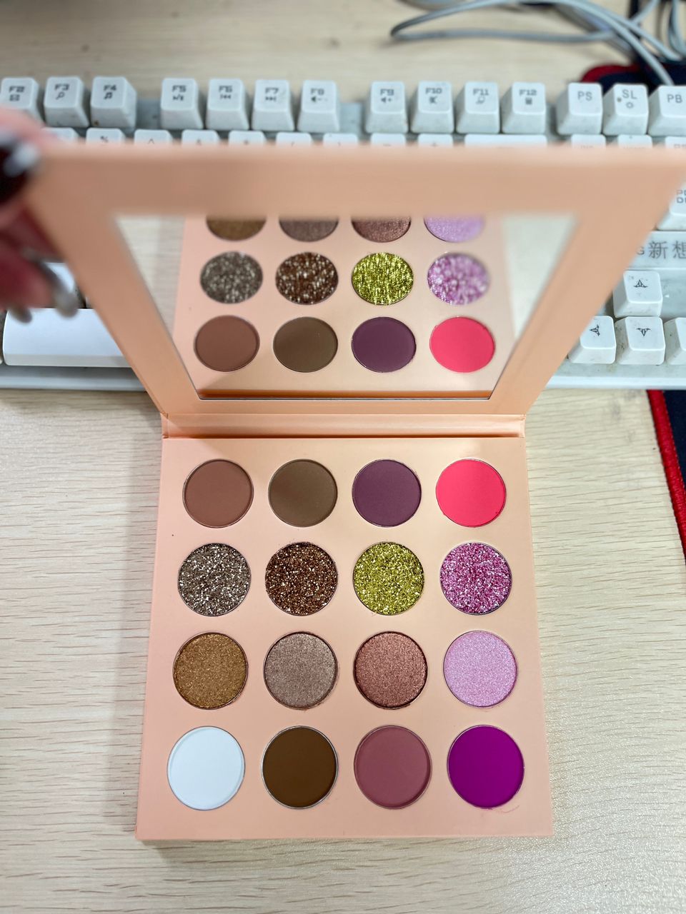 MJ Eyeshadow pallete